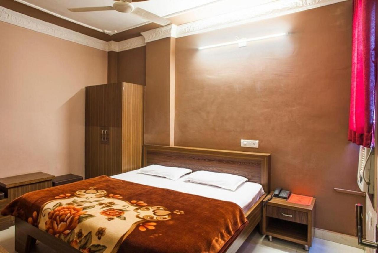 Hotel Novelty جامو المظهر الخارجي الصورة