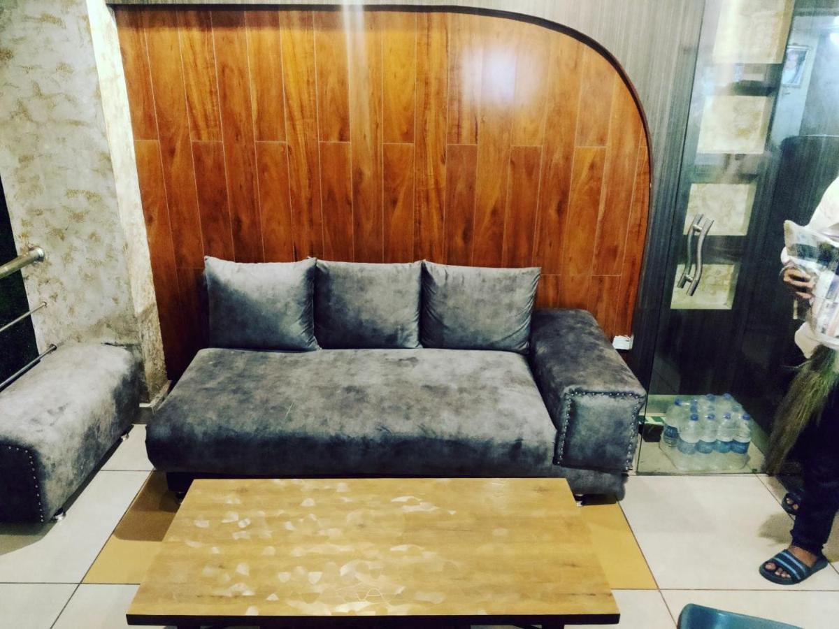 Hotel Novelty جامو المظهر الخارجي الصورة